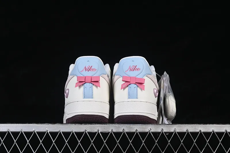 All categories Nk Air Force 1 Air Force series Nk Air Force 1 Low Air Force low-top Nike Air Force 1'07 Low Valentine's Day limited Air Force 1 low-top casual sneakers IQ4937-161